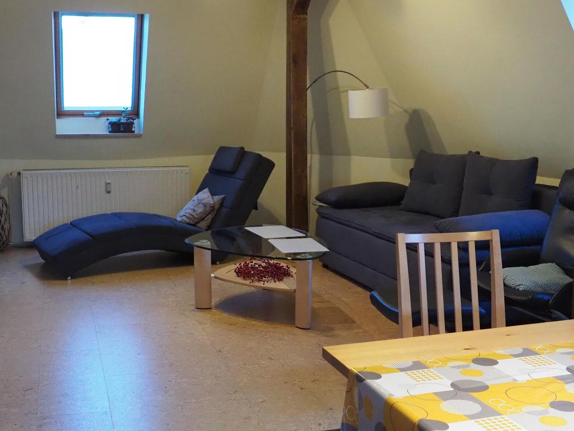 Jarmen Ferienwohnung Екстер'єр фото